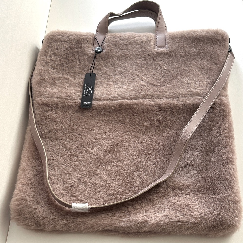 FALOR || Genuine Leather Real Lamb Fur Mauve Bag.